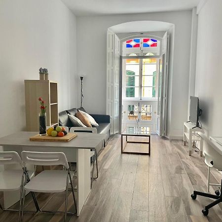 Cool Home Malaga City Center Εξωτερικό φωτογραφία
