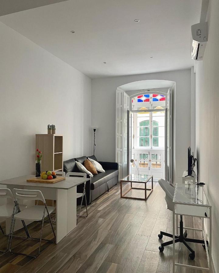 Cool Home Malaga City Center Εξωτερικό φωτογραφία